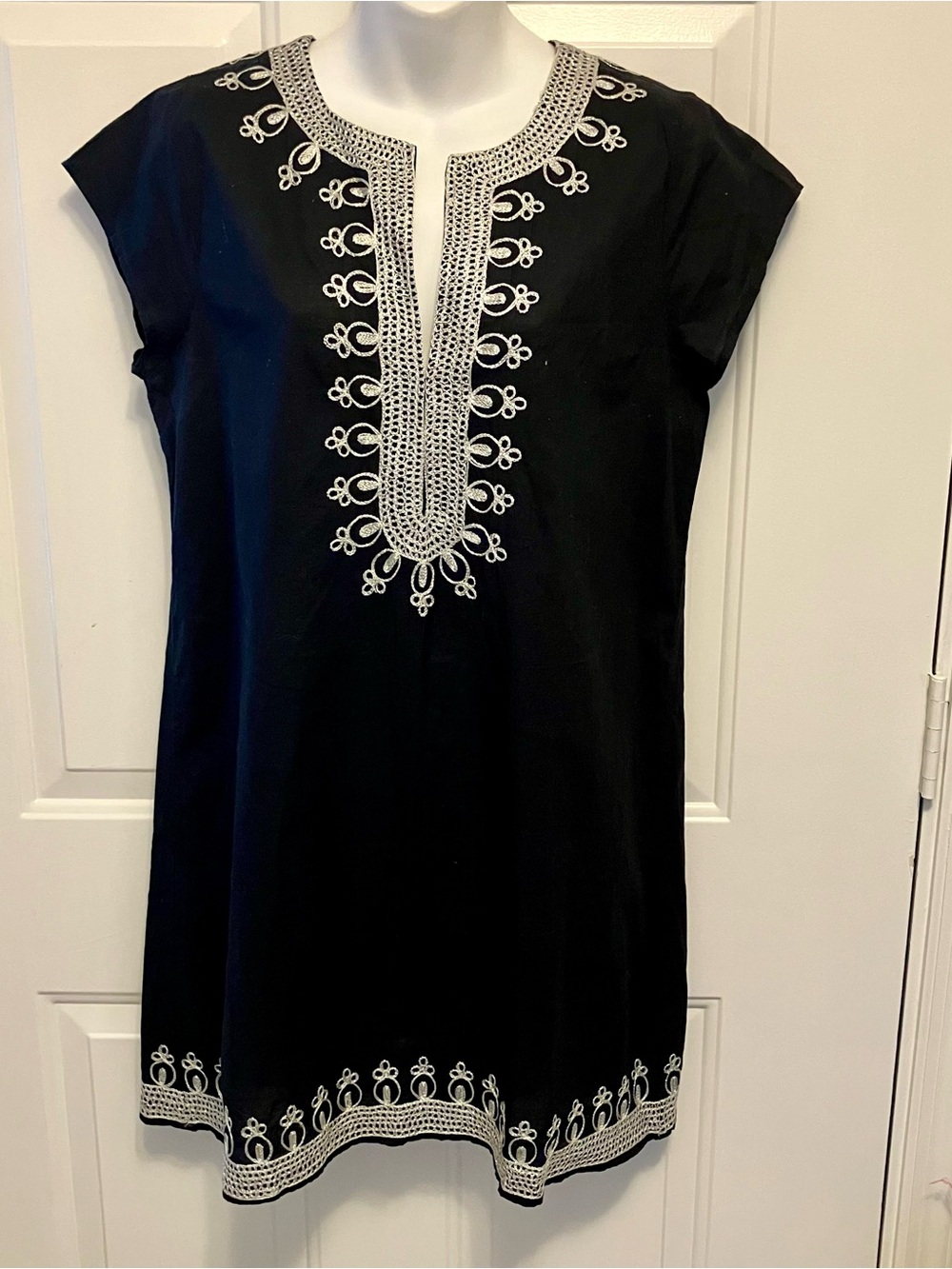 Calypso St. Barth Sz Medium Black Tunic Dress White Embroidered Trim